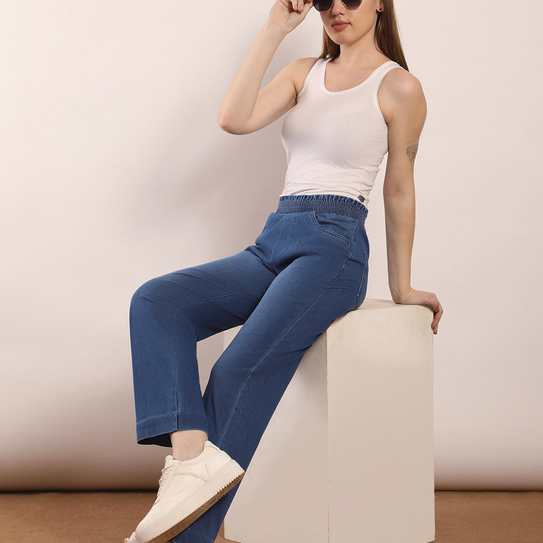 Designer waistband straight fit jeans