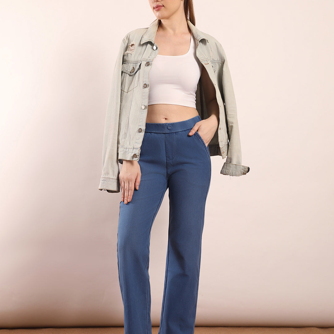 Elastic waistband straight fit jeans