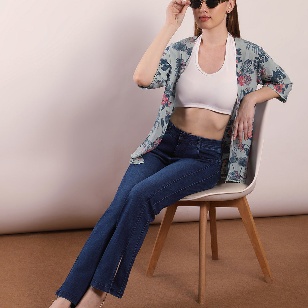 Slit bootcut stretchable jeans