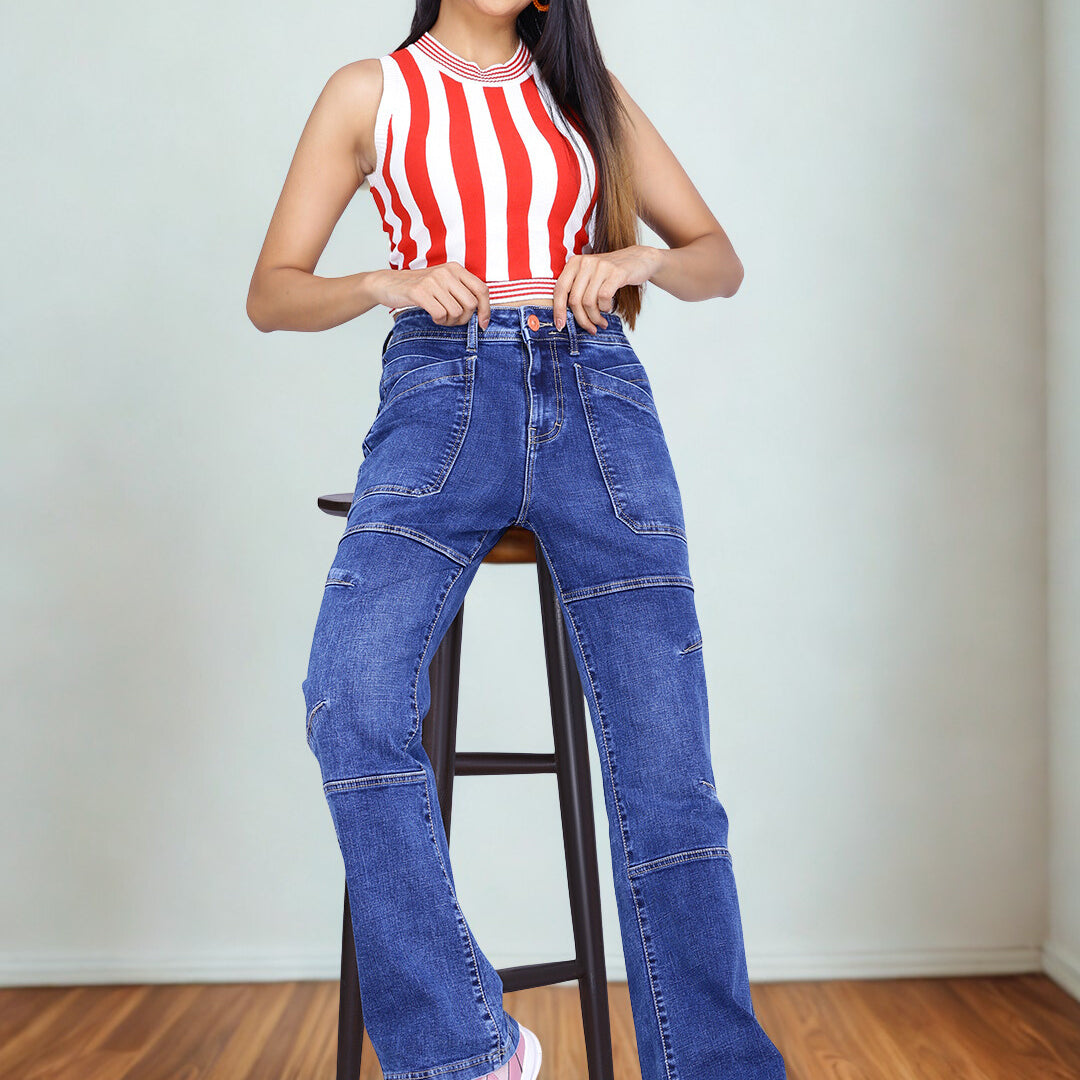 Patched pockets wide leg jeans