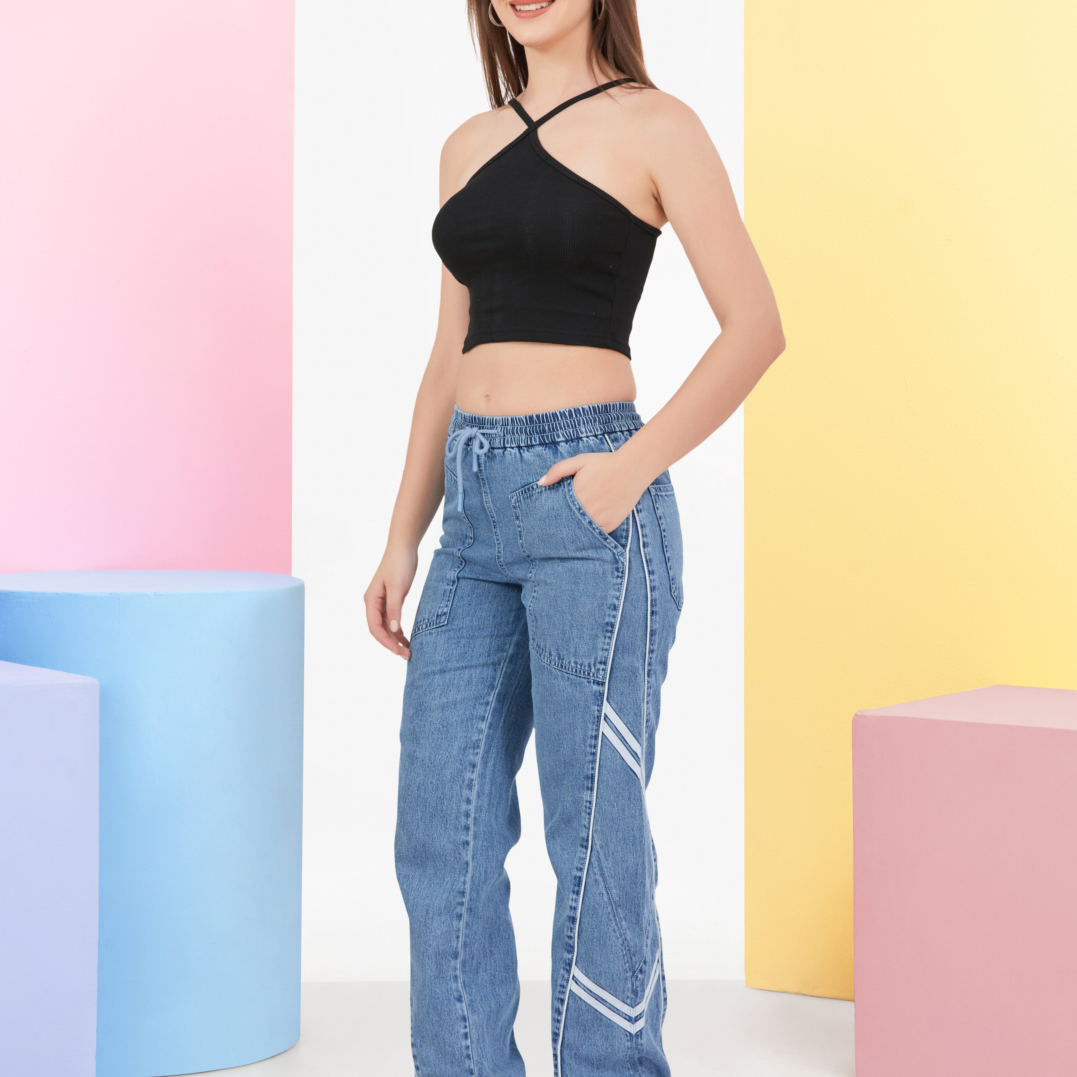 Adjustable bottom baggy jeans