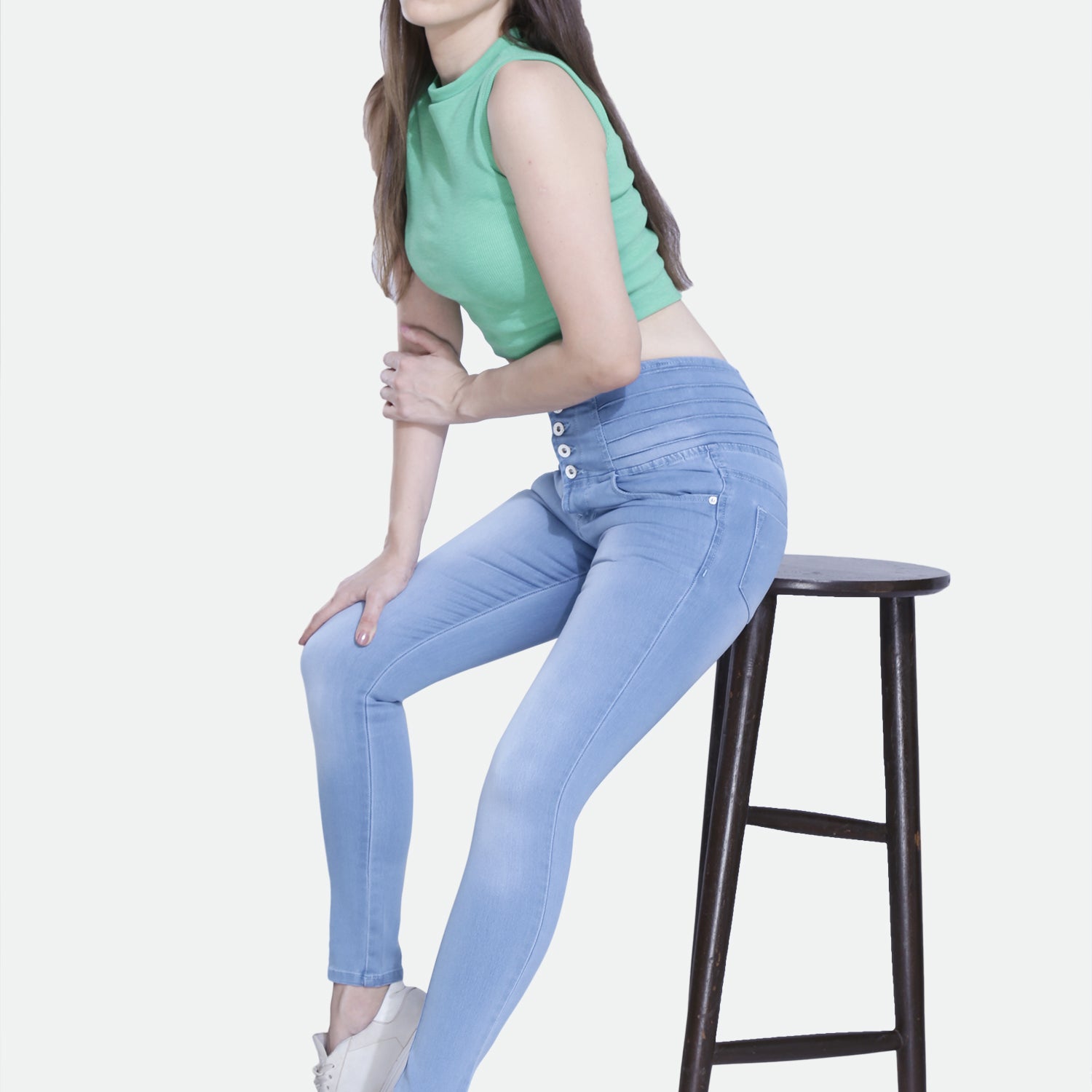 4 button stretchable denim jeans