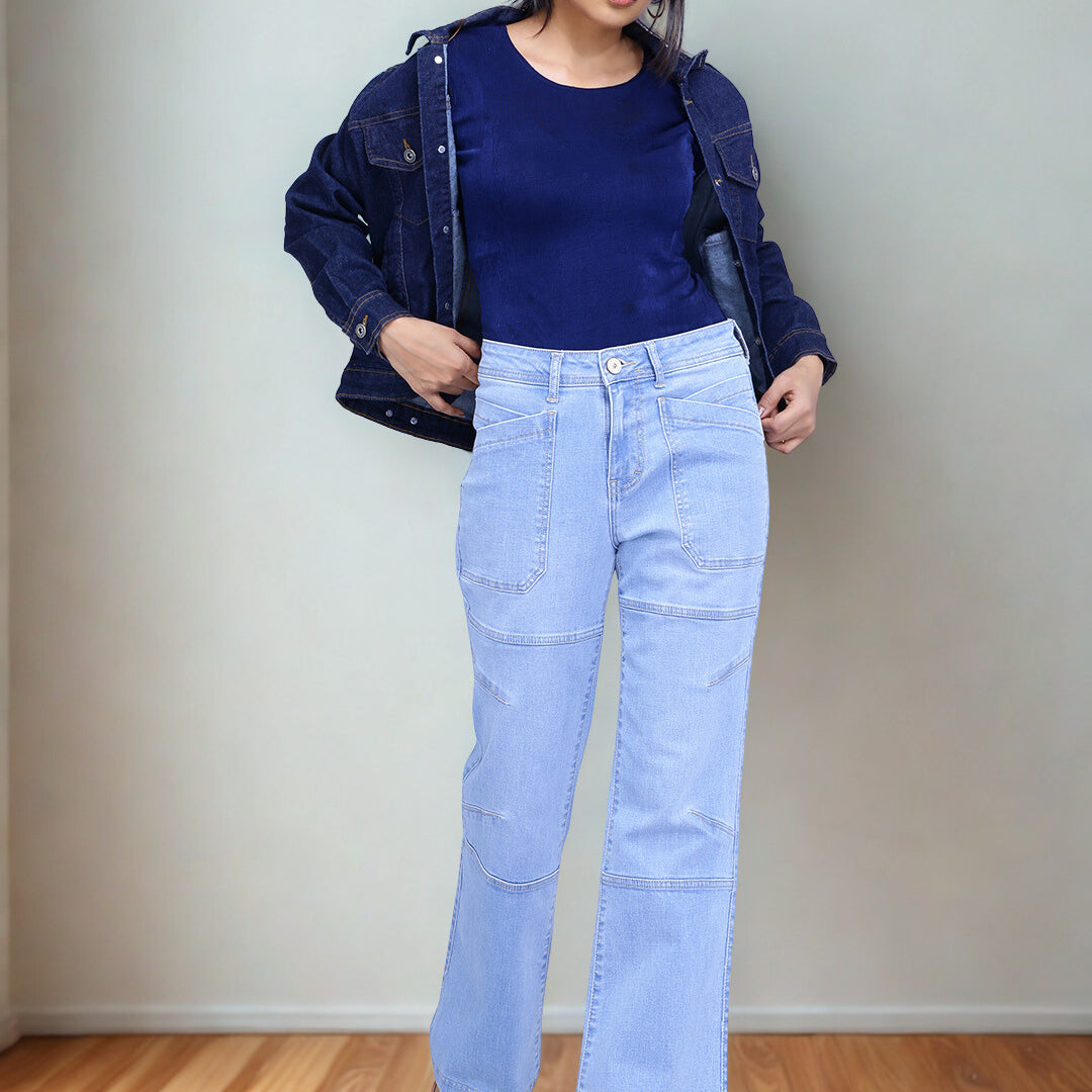 Patched pockets wide leg jeans