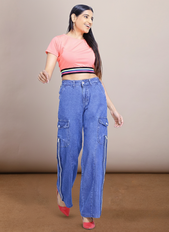 Zip styled baggy jeans