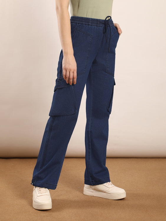Straight fit adjustable bottom cargo