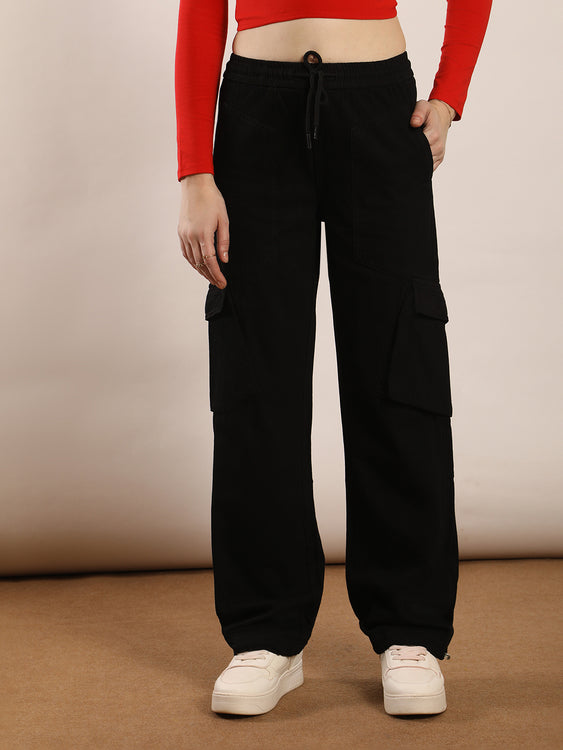 Straight fit adjustable bottom cargo