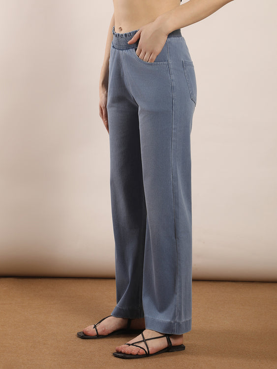 Designer waistband straight fit jeans