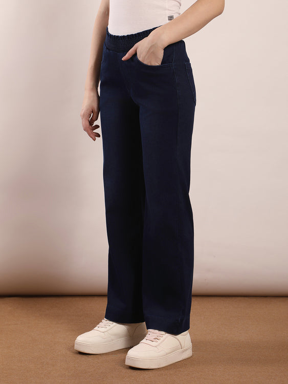 Designer waistband straight fit jeans