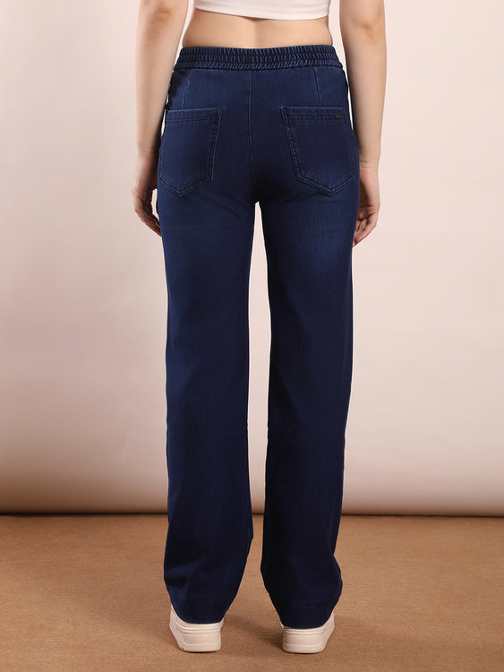 Elastic waistband straight fit jeans