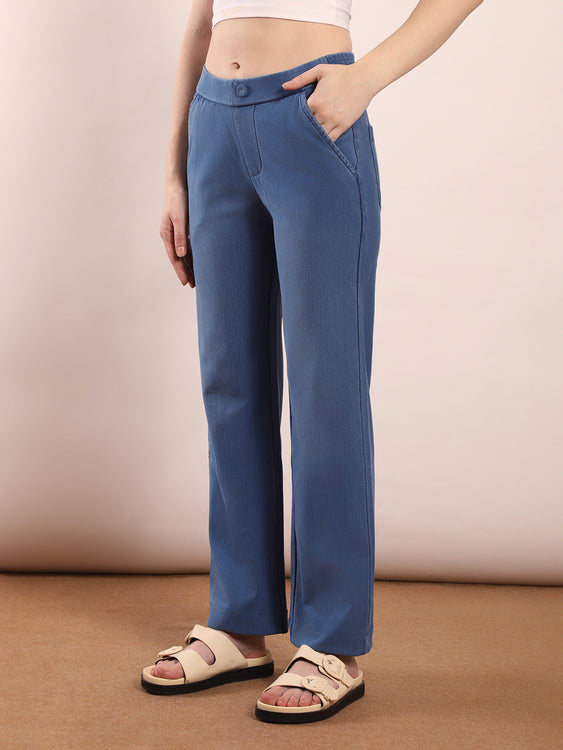 Elastic waistband straight fit jeans