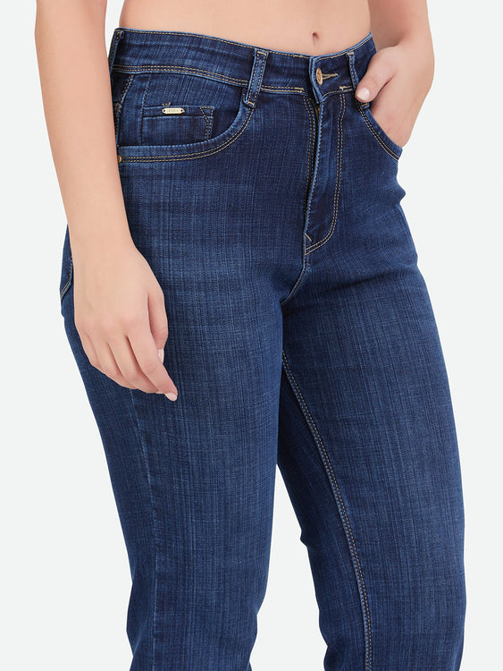 Slit cut stretchable denim jeans