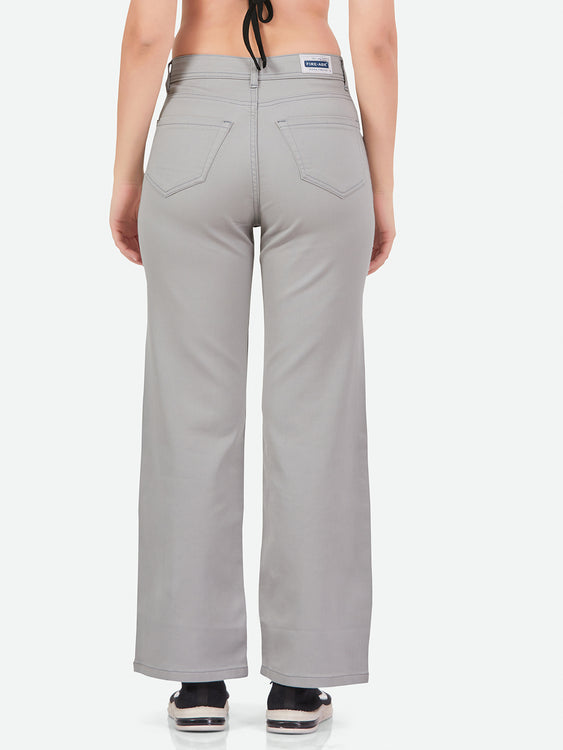 Basic Wideleg Jeans