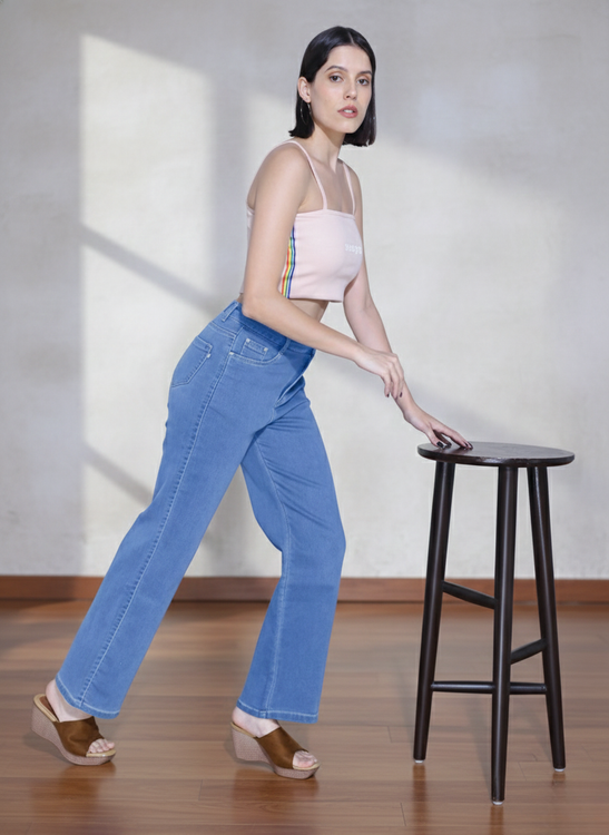 Basic Straight Fit Jeans