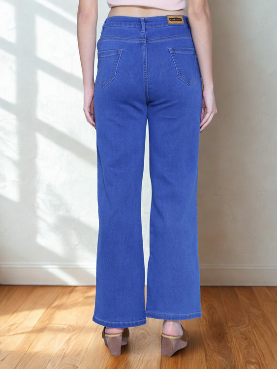 Basic Straight Fit Jeans
