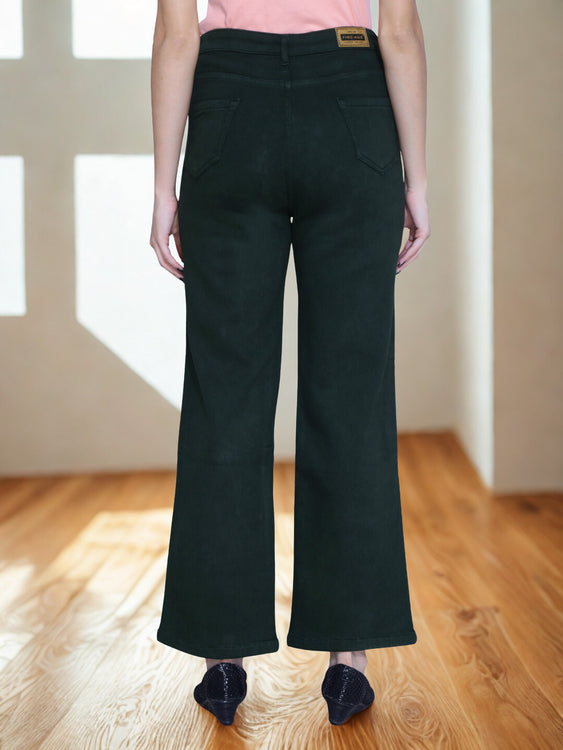 Basic Straight Fit Jeans