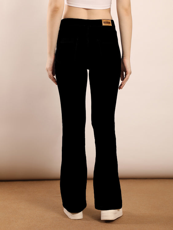 Basic Bootcut Jeans