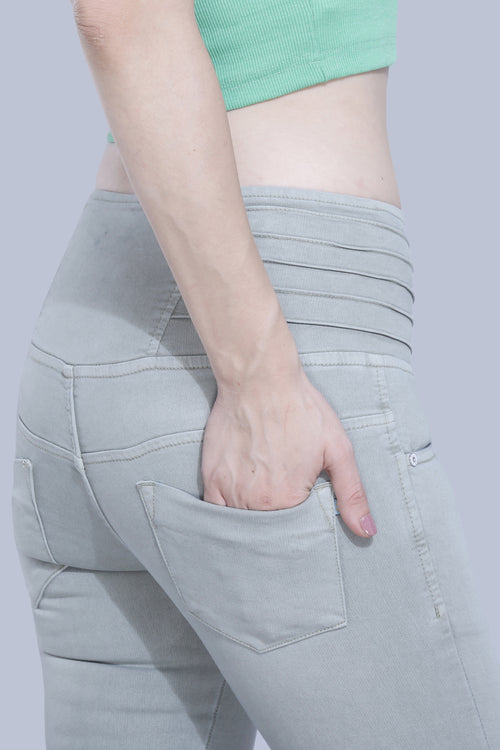 4 button stretchable denim jeans
