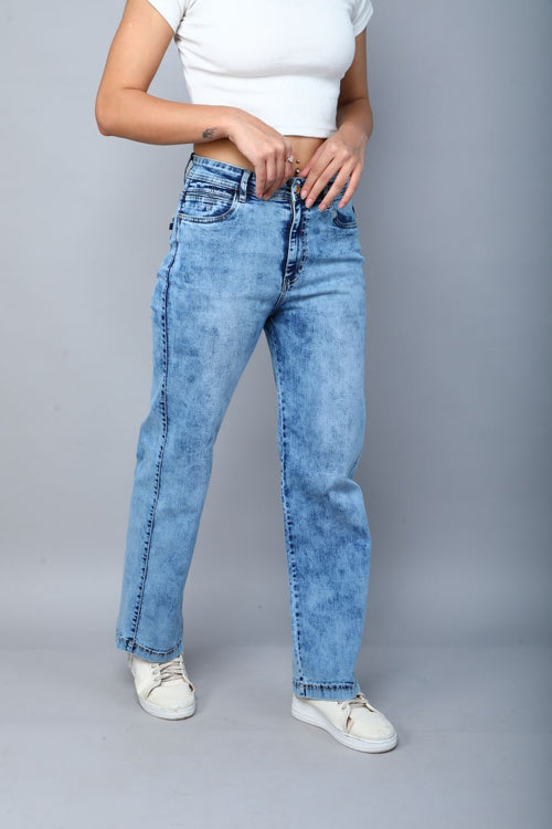 Basic straight fit jeans