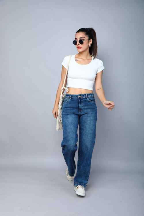 Basic straight fit jeans