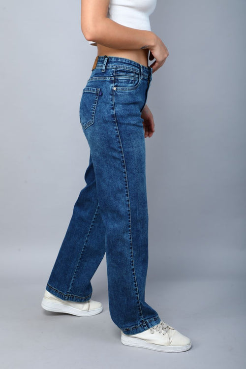 Basic straight fit jeans