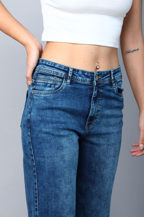 Basic straight fit jeans