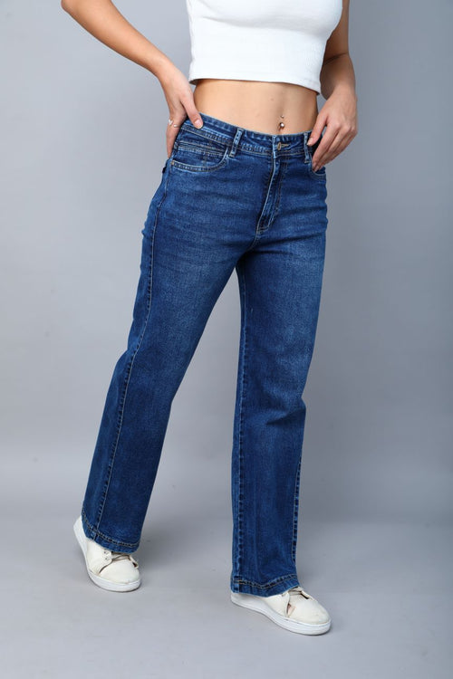 Basic straight fit jeans