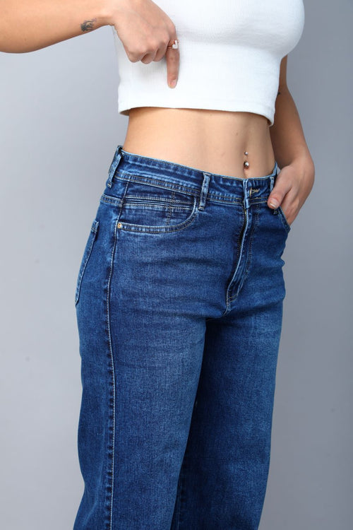 Basic straight fit jeans