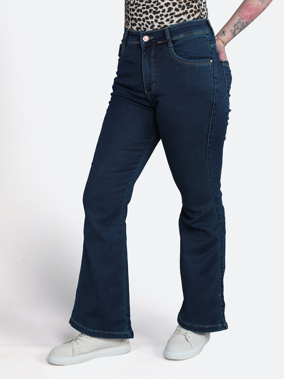 Basic Bootcut Jeans