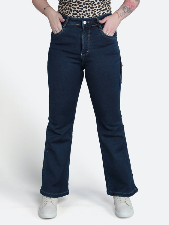 Basic Bootcut Jeans