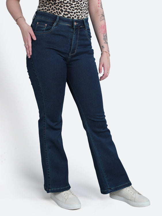 Basic Bootcut Jeans