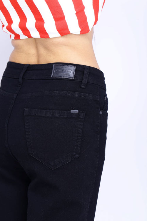 Basic straight fit jeans