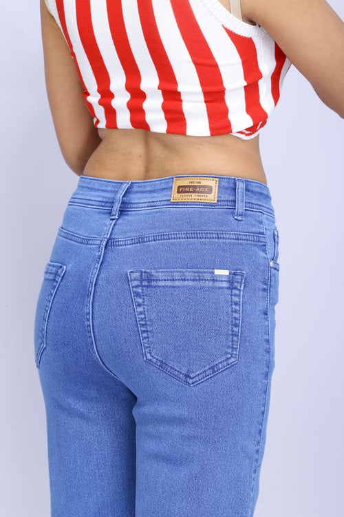Basic straight fit jeans
