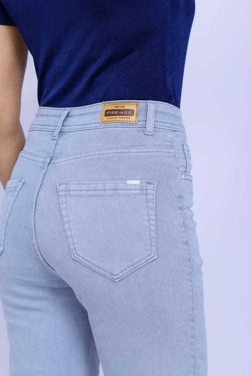 Basic straight fit jeans