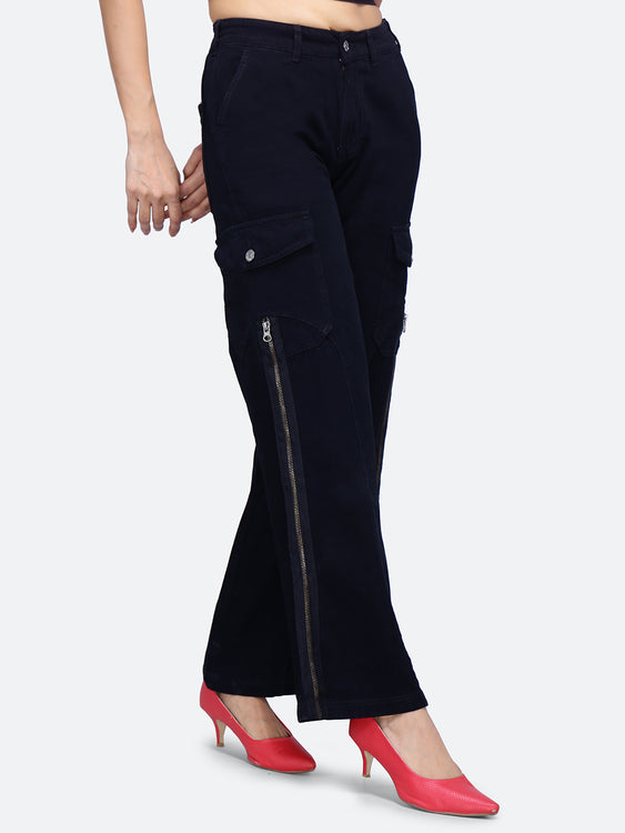 Zip styled baggy jeans