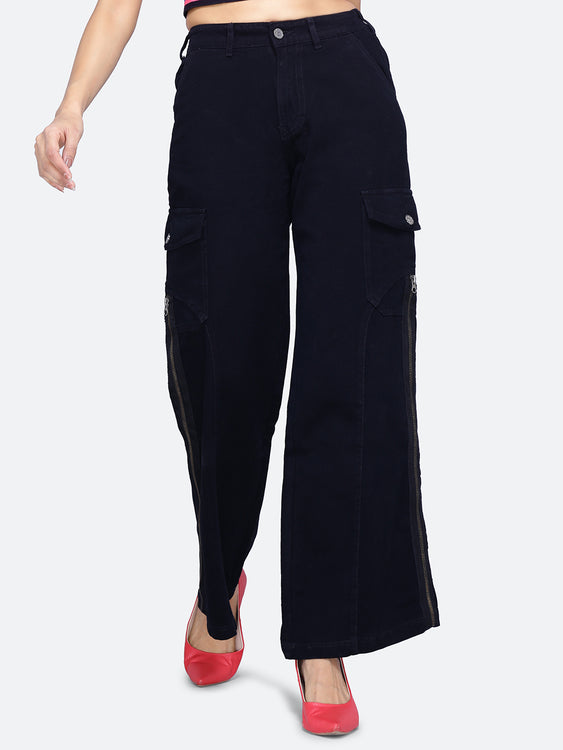 Zip styled baggy jeans