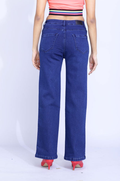 Basic straight fit jeans