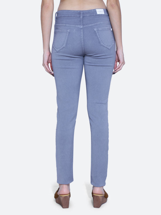 Basic hosiery denim jeans