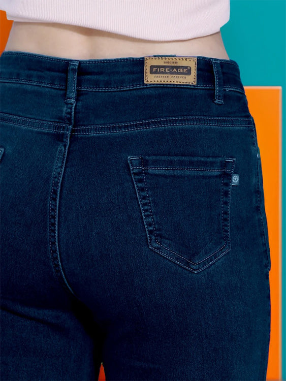 Basic Straight Fit Jeans