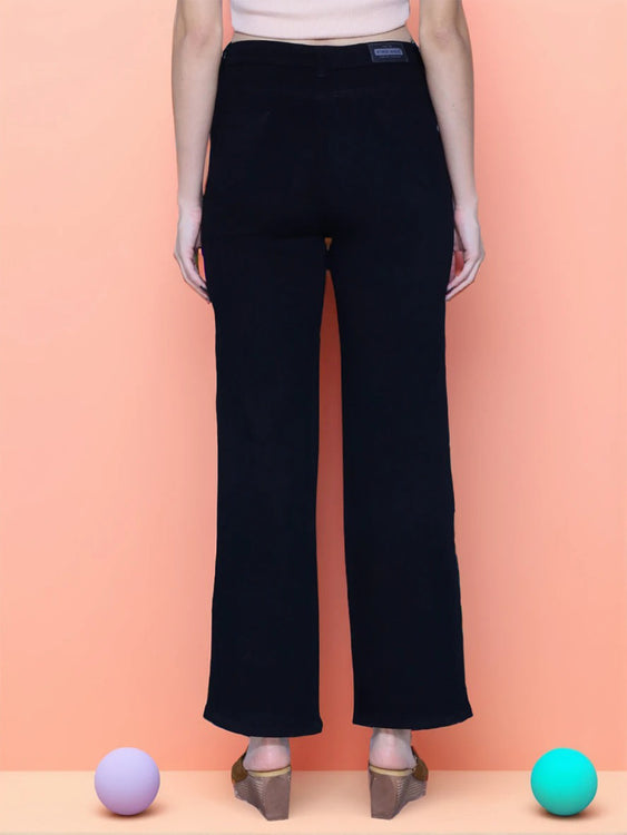 Basic Straight Fit Jeans