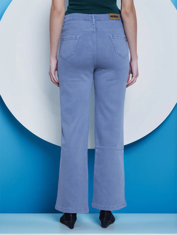 Basic Straight Fit Jeans