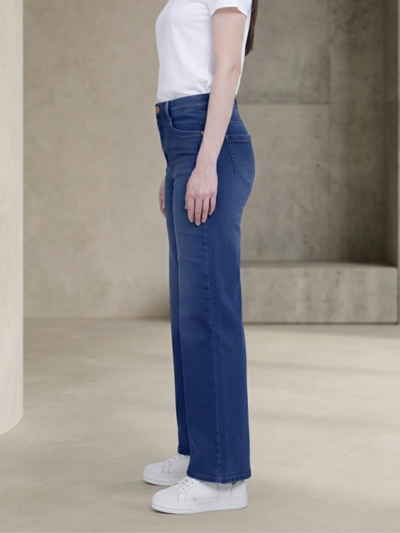 Simply Flare Jeans