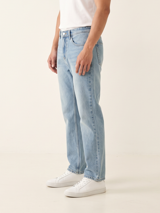 Ice Blue Basic Straight Fit Jeans