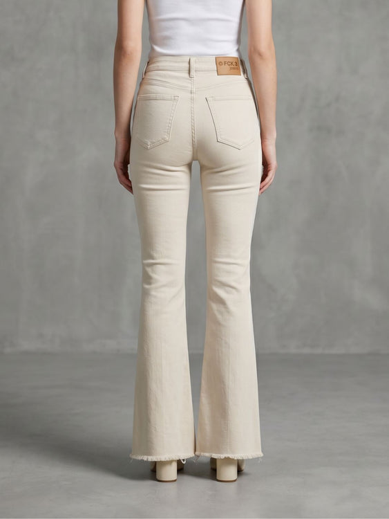 Basic Bootcut Jeans