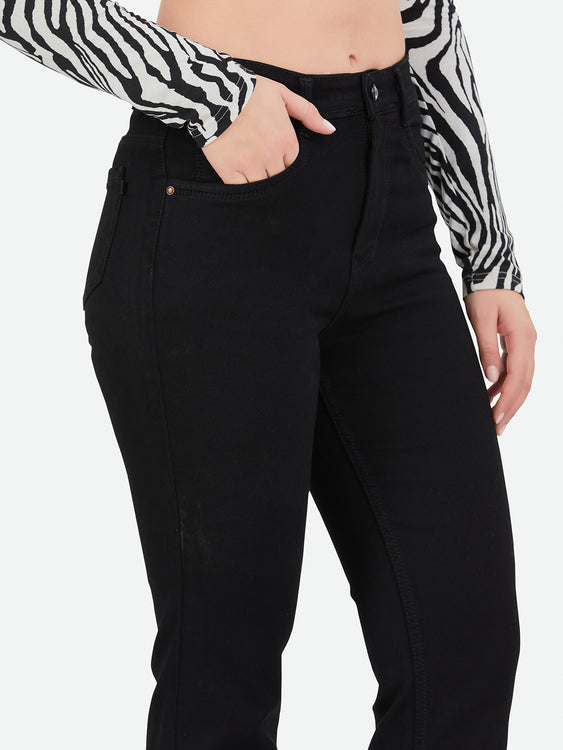 Basic straight fit jeans