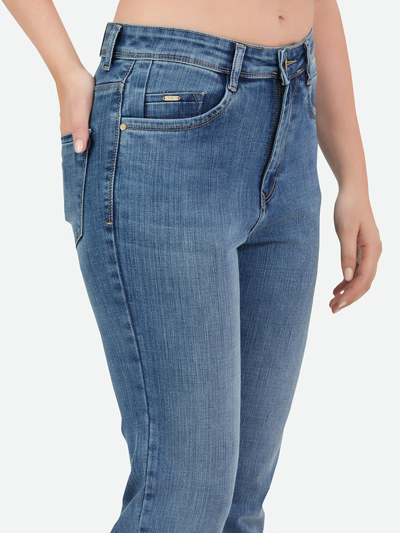 Slit cut stretchable denim jeans