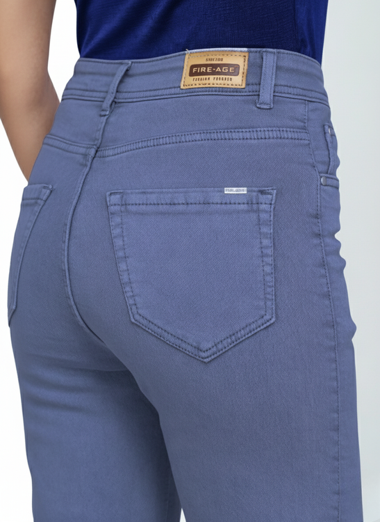 Basic straight fit jeans