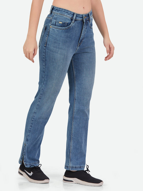 Slit cut stretchable denim jeans