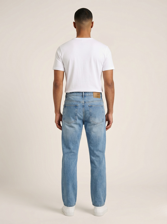 Basic Straight Fit Jeans